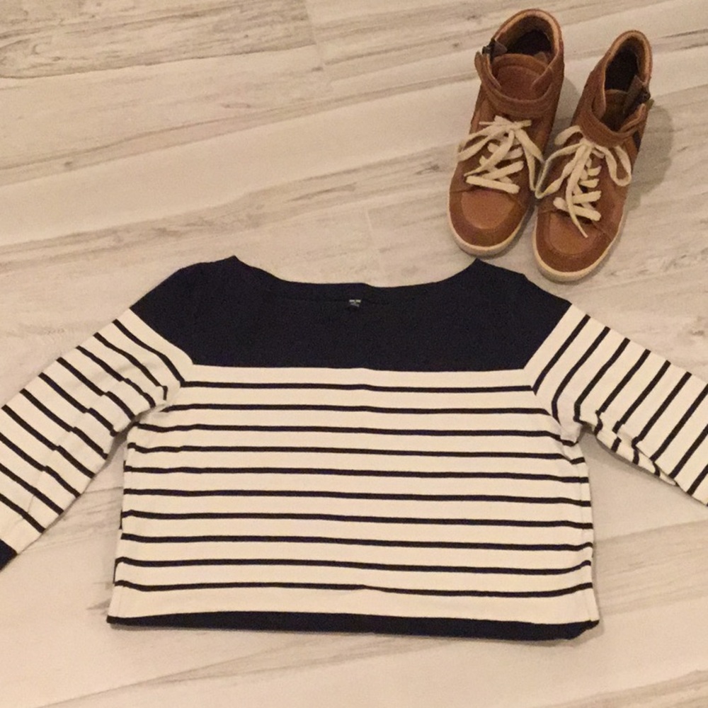 Striped Uniqlo sz M shirt